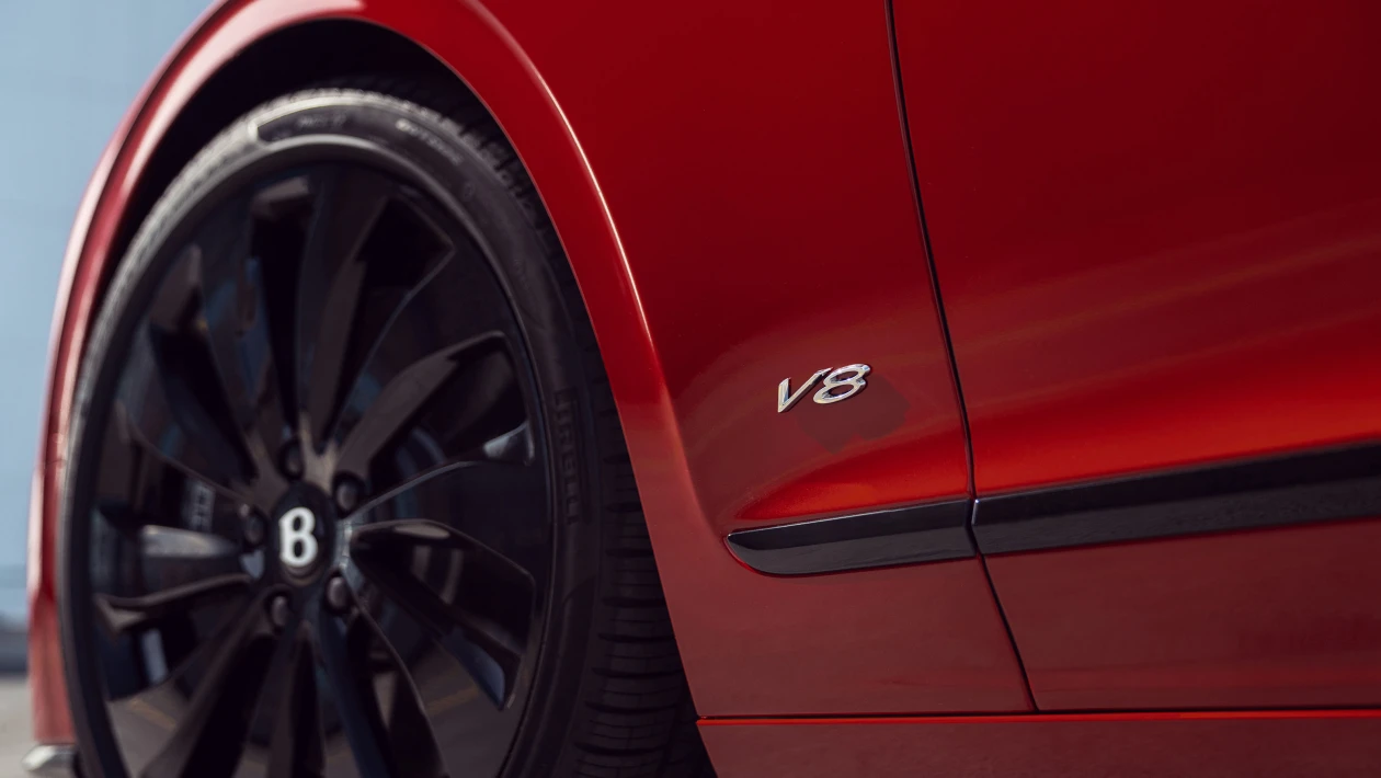 Bentley Flying Spur V8 Detail